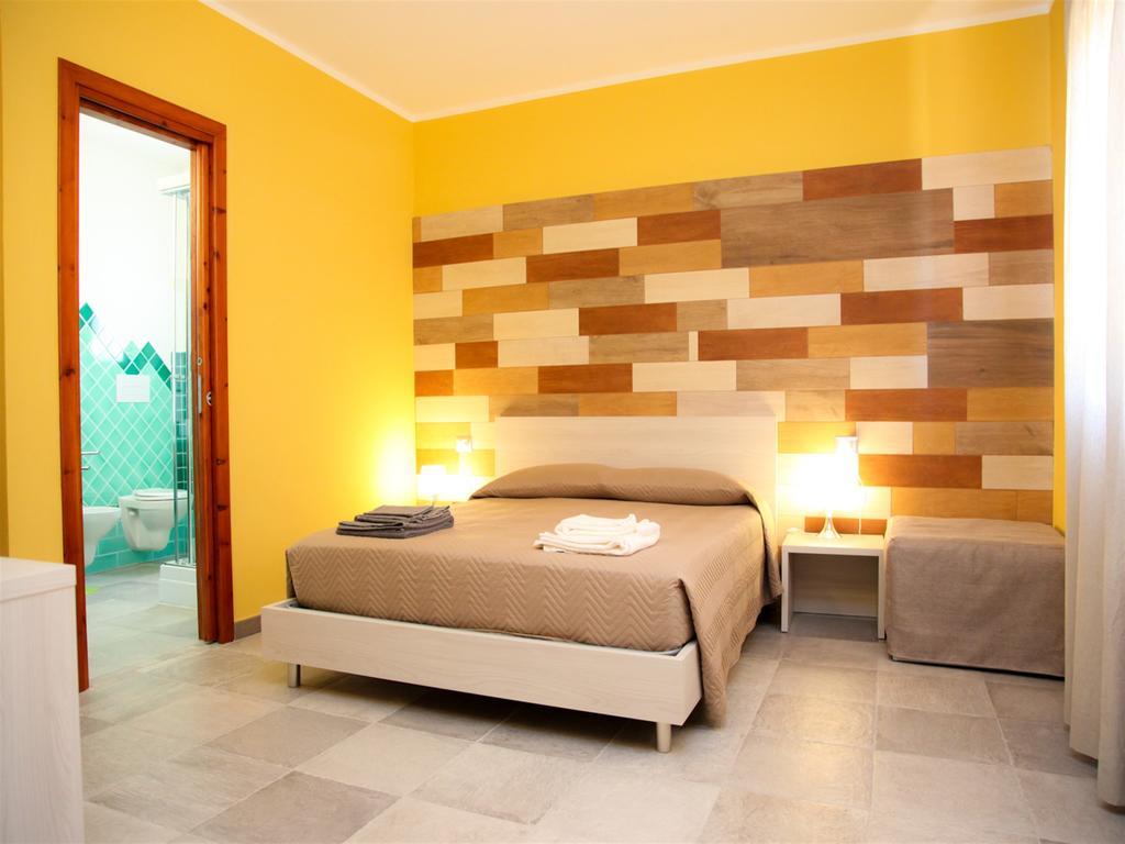 Le Stanze Del Centro Hotel San Teodoro  Ngoại thất bức ảnh