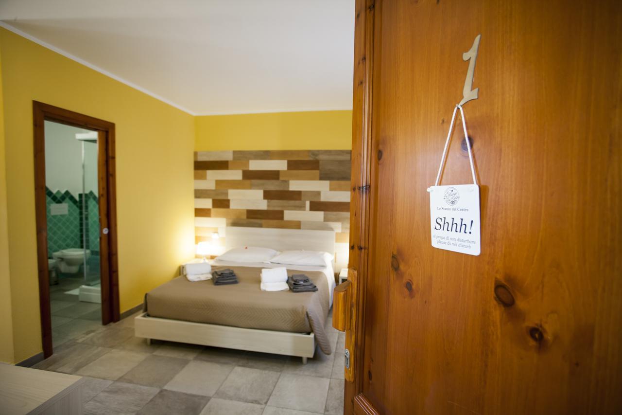 Le Stanze Del Centro Hotel San Teodoro  Ngoại thất bức ảnh